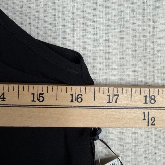 New 1. State V-neck Tank Blouse size XS Black - Picture 7 of 8